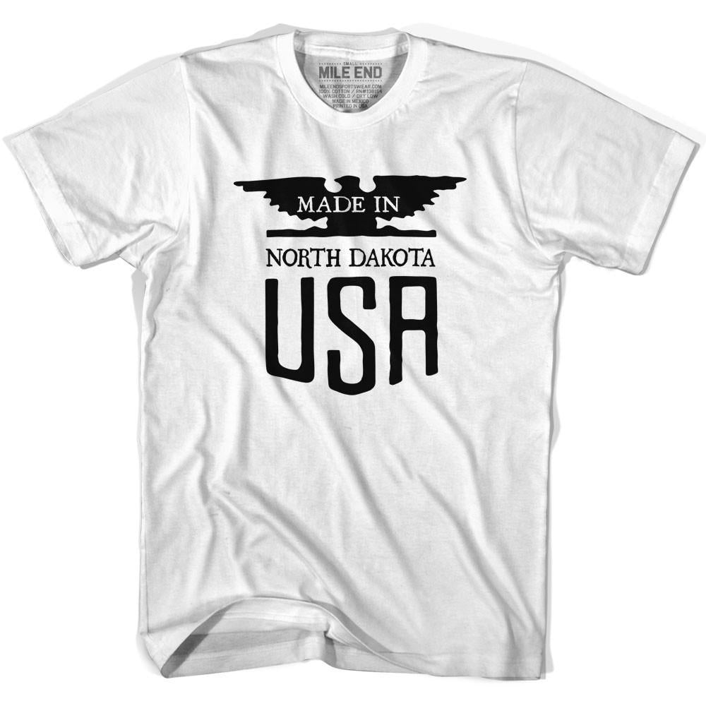 North Dakota Vintage Eagle T-shirt product image 1
